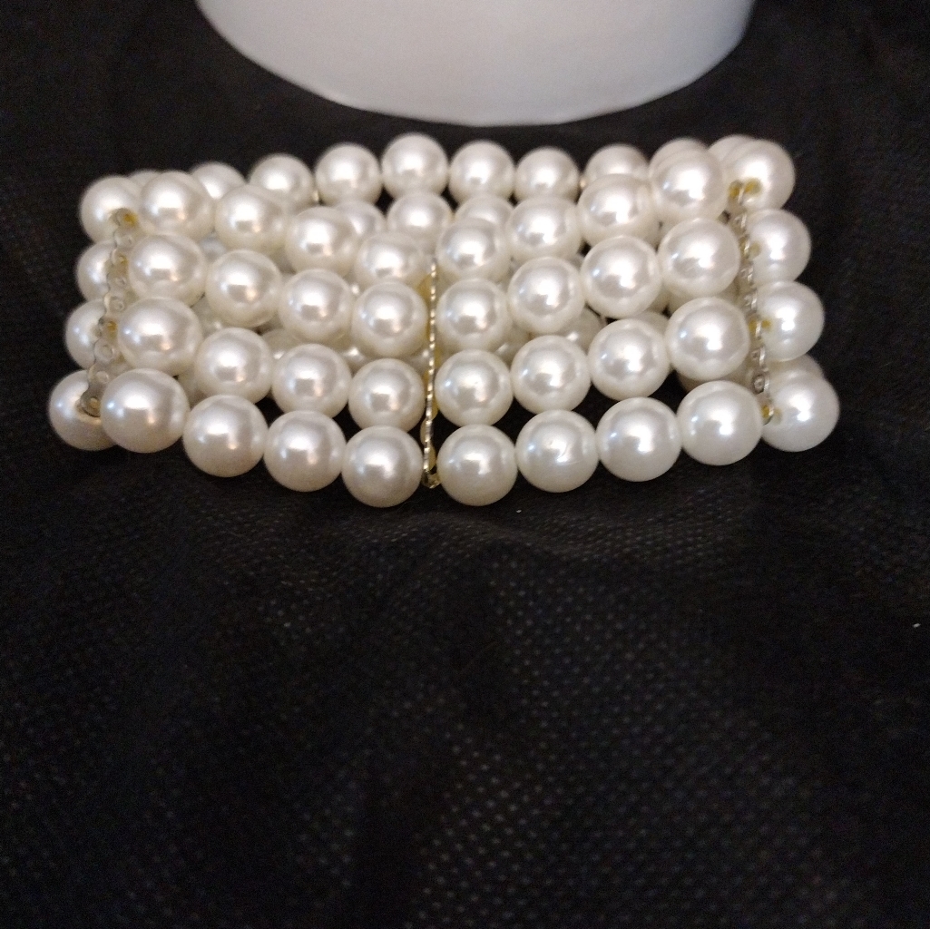 Ladies Bracelet 24$